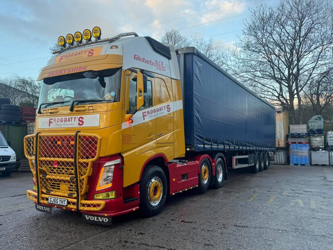 Curtain-sided trailer